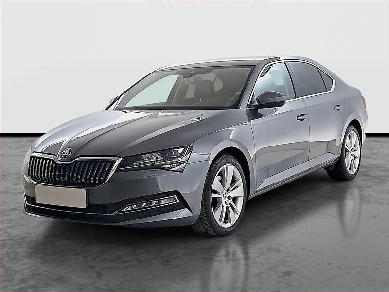 Škoda Superb (2022) 2.0 TDI - fotka 2 z 24