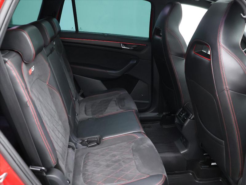 Škoda Kodiaq 2,0 TDI 176kW RS CZ DPH 7-Míst - fotka 14 z 43