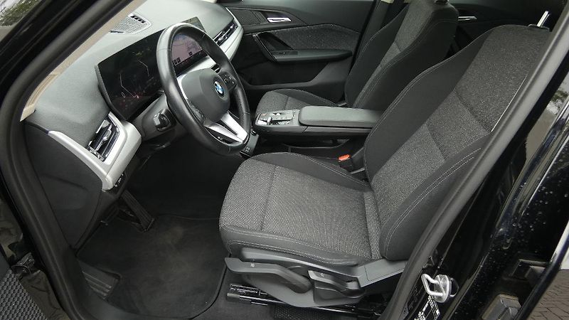BMW X1 sDrive 20i - fotka 17 z 22