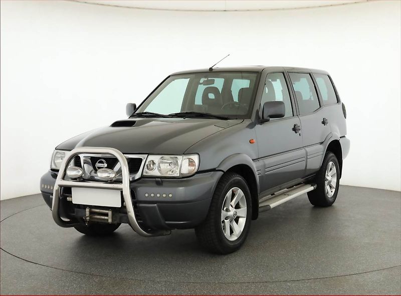 Nissan Terrano (2005) 3.0 Di , 4X4 - fotka 2 z 19