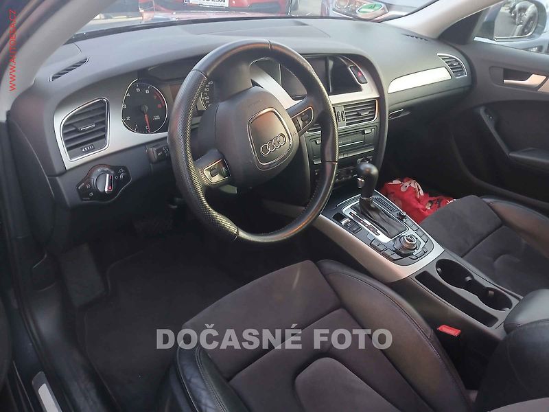 Audi A4 Allroad (2011) 2.0 TFSi Quattro, AT, xenon - fotka 2 z 3
