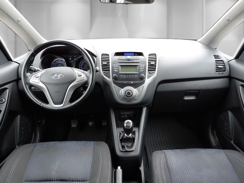 Hyundai ix20 (2017) 1.6i Trikolor Essentiall    - fotka 19 z 24