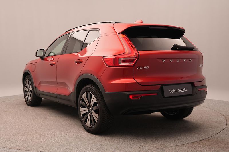 Volvo XC40 T5 RECHARGE CZ - fotka 8 z 48