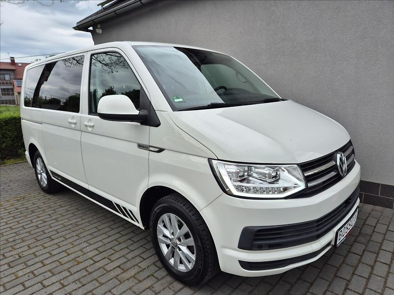 Volkswagen Multivan (2016) 2,0 TDI DSG 110Kw Webasto - fotka 9 z 39