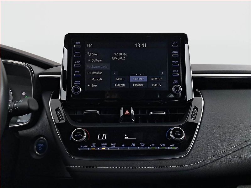Toyota Corolla (2022) Active 2.0 Hybrid - fotka 12 z 20