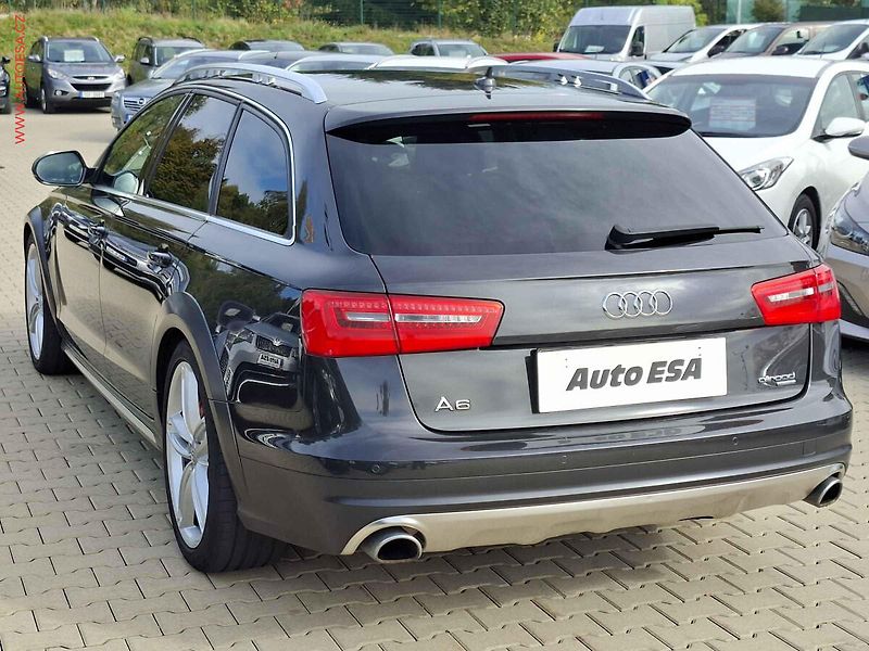 Audi A6 Allroad (2013) 3.0TDi quattro, ČR, AT, LED - fotka 4 z 21