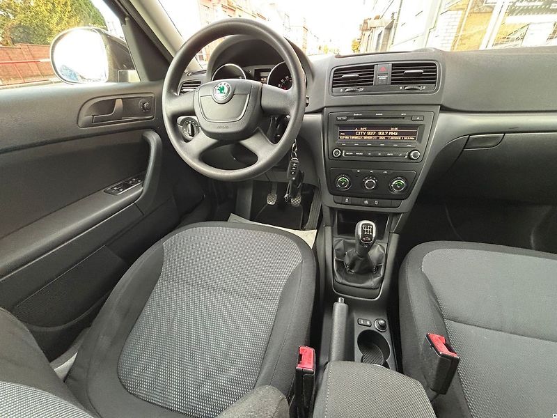 Škoda Yeti 1.8TSi/2011/MAN6-TAŽNÉ.4X4 - fotka 40 z 47