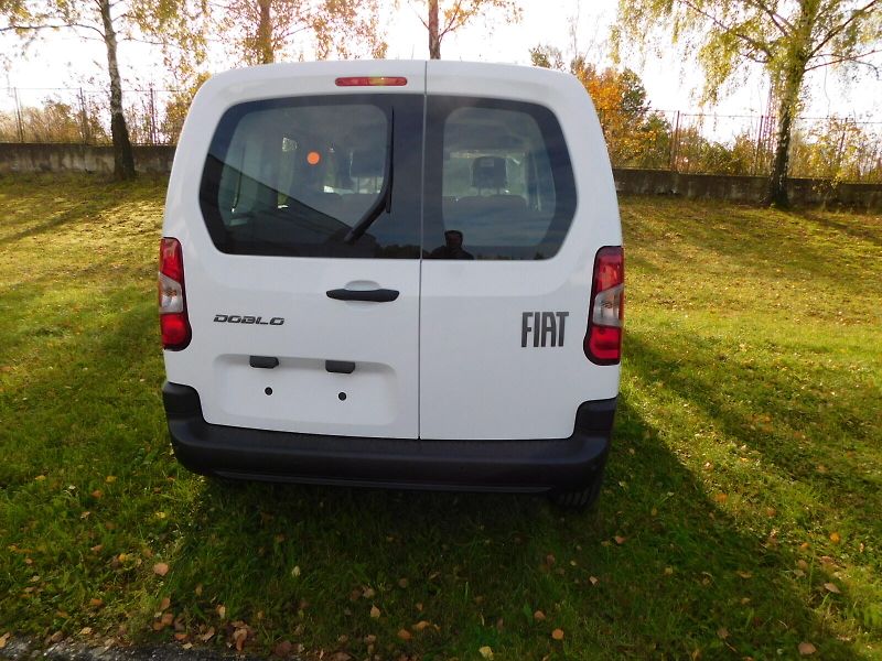 Fiat Dobló (2026) 1.5 BlueHDI 102k 6MT polokombi - fotka 4 z 8