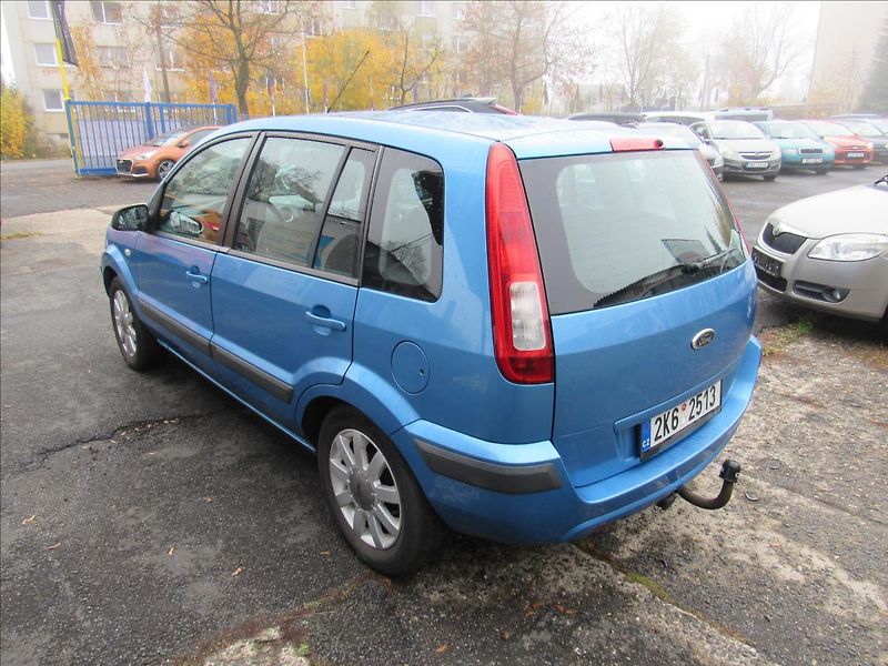 Ford Fusion 1,4 i 59KW 1.Majitel - fotka 4 z 28