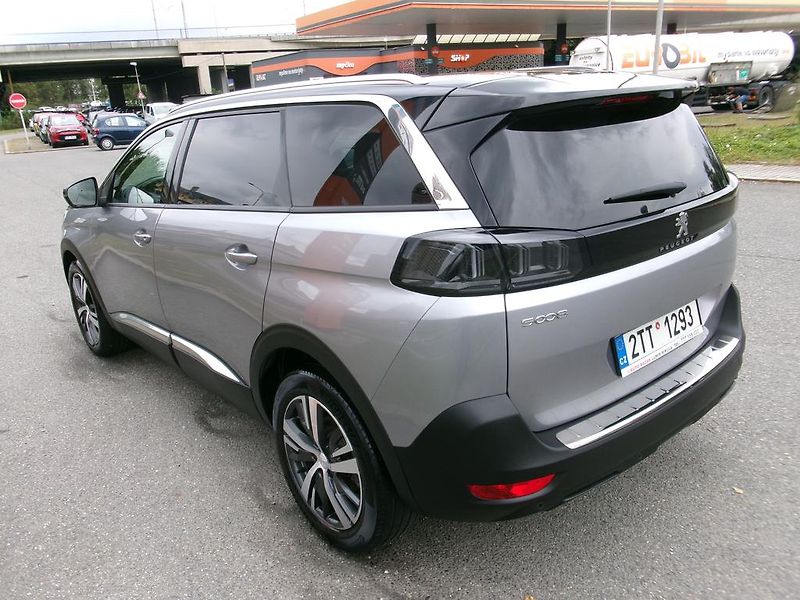 Peugeot 5008 (2024) ALLURE PACK 1.5 HDi EAT 8 - fotka 3 z 20
