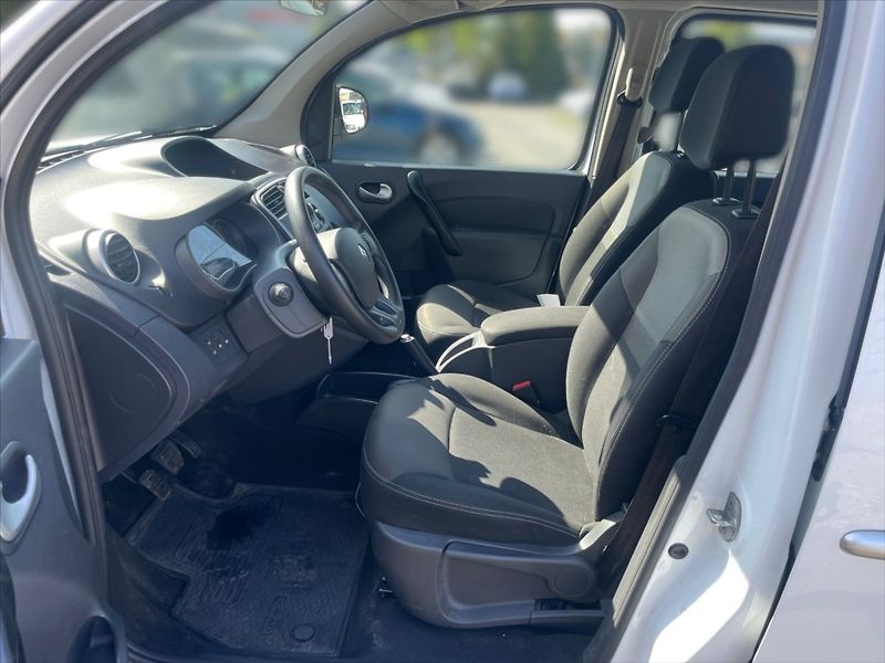 Renault Kangoo 1,5 BdCi 95 Zen - fotka 7 z 11