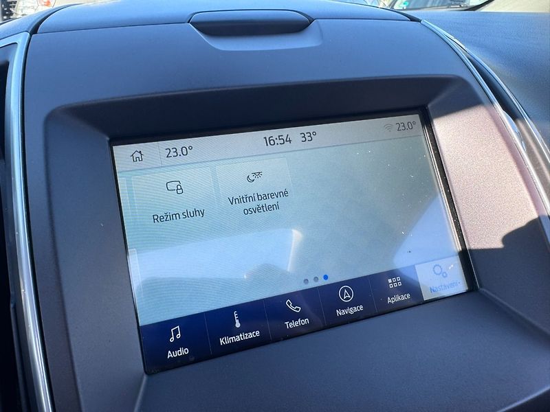 Ford Galaxy (2016) 2,0 TDCI 132KW 1. MAJ TITAN 7X - fotka 34 z 50