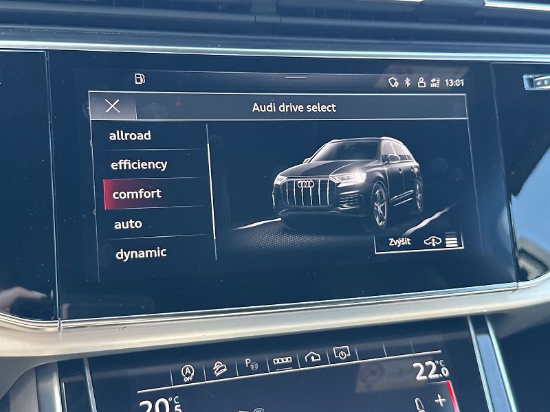 Audi Q7 (2023) 3.0 TDI S-line - fotka 23 z 36