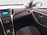 Hyundai i30 (2016) 1.6 CRDi, Serv.kniha, Xenony - náhled 8