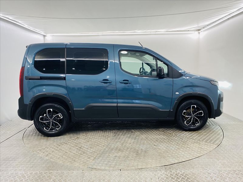 Peugeot Rifter 1,5 HDI 75kW - fotka 25 z 27