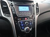 Hyundai i30 (2015) 1.6 MPI - náhled 12
