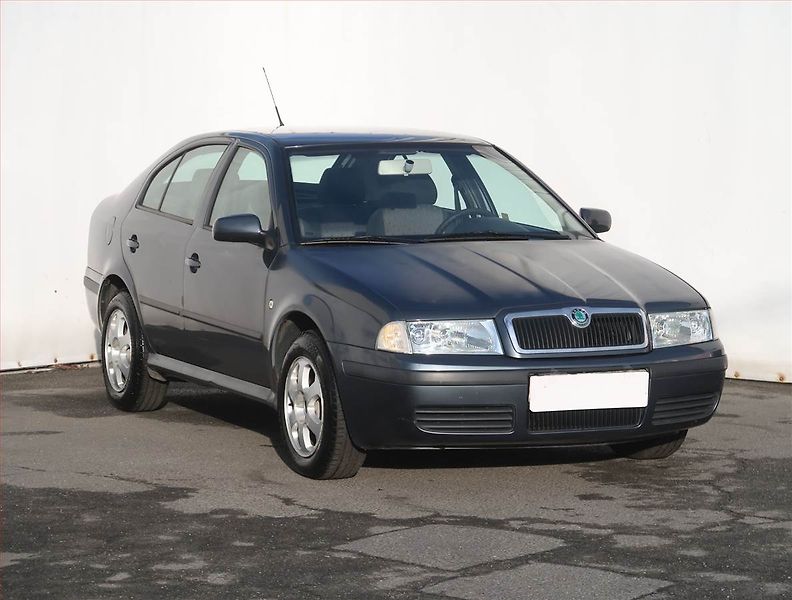Škoda Octavia (2007) 1.6, po STK, jezdí skvěle - fotografie inzerátu