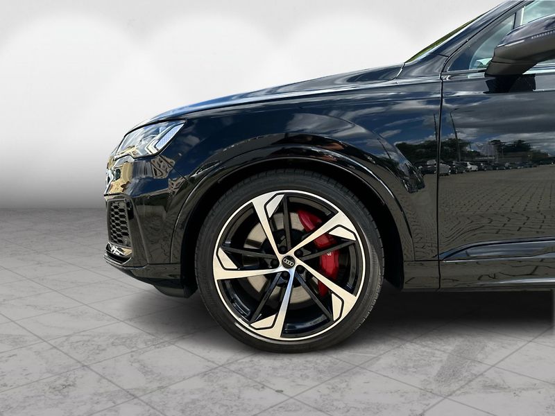 Audi SQ7 4.0 TFSI 373 Kw Quattro - fotka 9 z 27