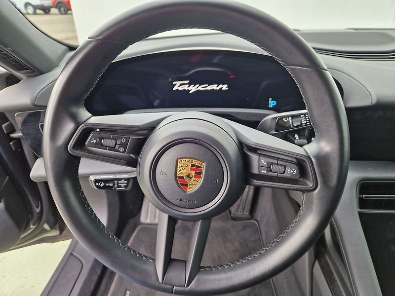 Porsche Taycan Cross Turismo 4 - fotka 15 z 50