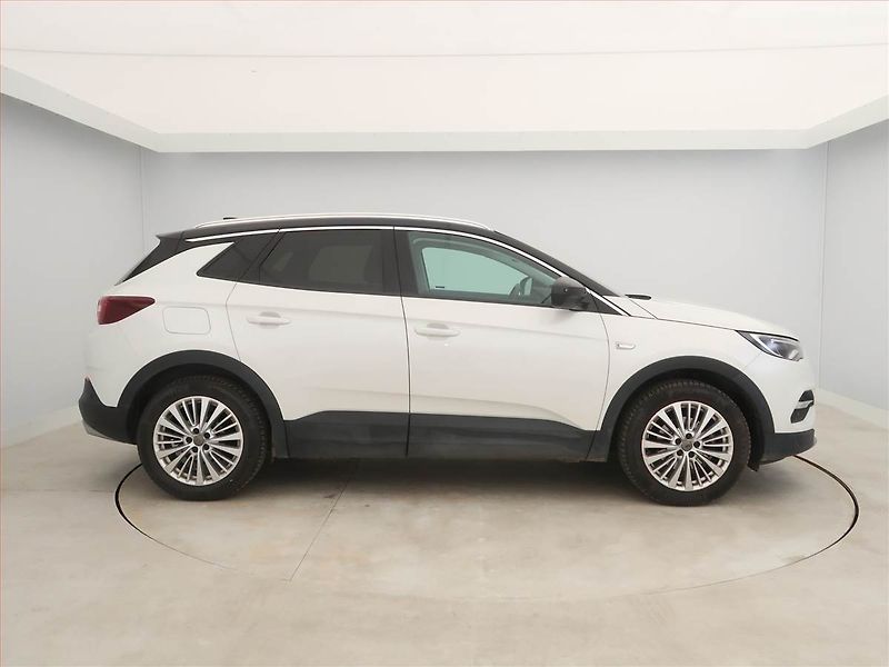 Opel Grandland X (2018) 1.2 Turbo, ČR,1.maj - fotka 6 z 14