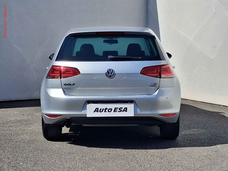 Volkswagen Golf (2016) 1.2 TSi, Allstar, bixen - fotka 5 z 17