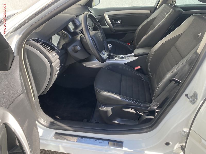 Renault Laguna (2015) 2.0DCi, ČR, servis.kniha - fotka 9 z 16
