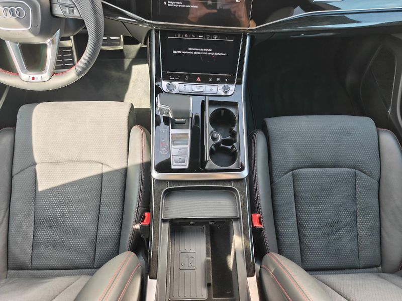 Audi Q8 SUV 50 Quattro 8TT 3,0TDI - fotka 9 z 28