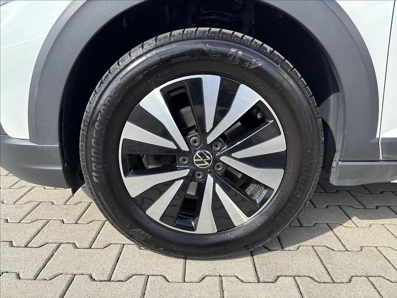 Volkswagen Taigo 1,0 TSI 81kW Life - fotka 10 z 46