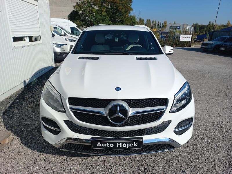 Mercedes-Benz GLE (2017) Coupe 400 245kW 4matic ČR DPH - fotka 3 z 23