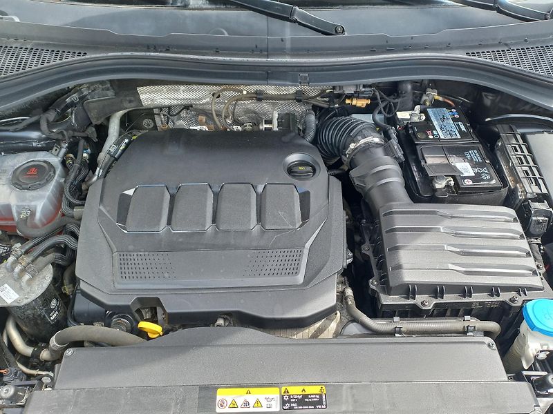 Škoda Kodiaq (2021) 2.0TDi 110kW 4x4 DSG ČR DPH - fotka 15 z 21