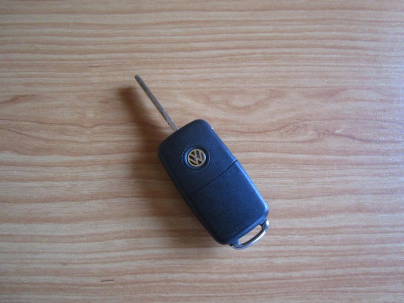 Volkswagen Polo (2011) 1,2TSI-77KW-NOVÁ STK+OLEJ - fotka 15 z 15