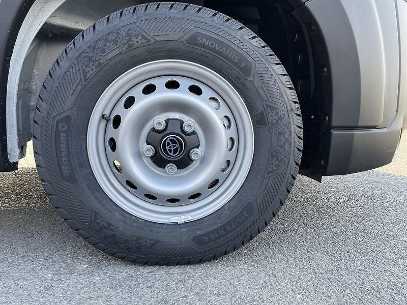 Toyota Proace Max 2.2D 140k 6MT L3H3 - fotka 15 z 33
