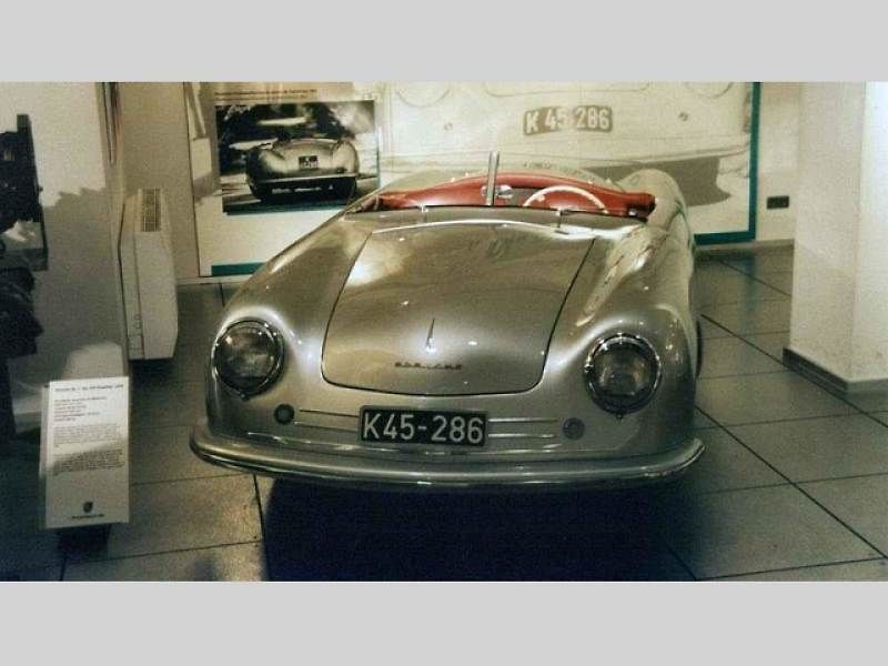 Porsche 356/1 (nová statická replika).
