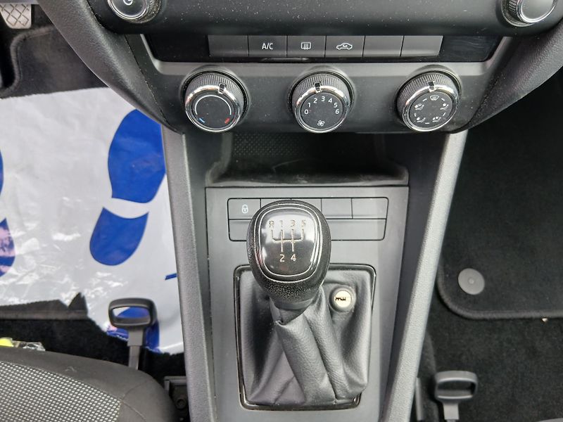 Škoda Octavia 1.2 TSI, 99tis km najeto - fotka 22 z 32