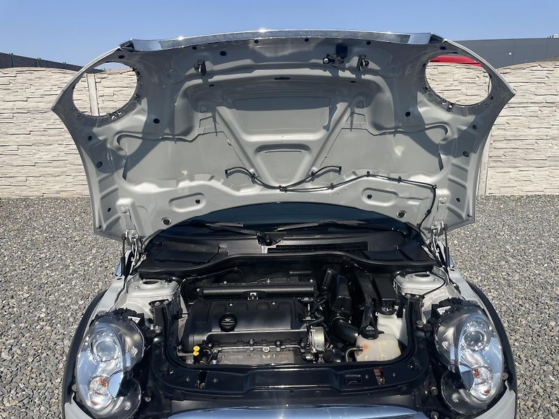 Mini Clubman 1.4i 95PS CLUBMAN 154TKM TOP!! - fotka 87 z 176