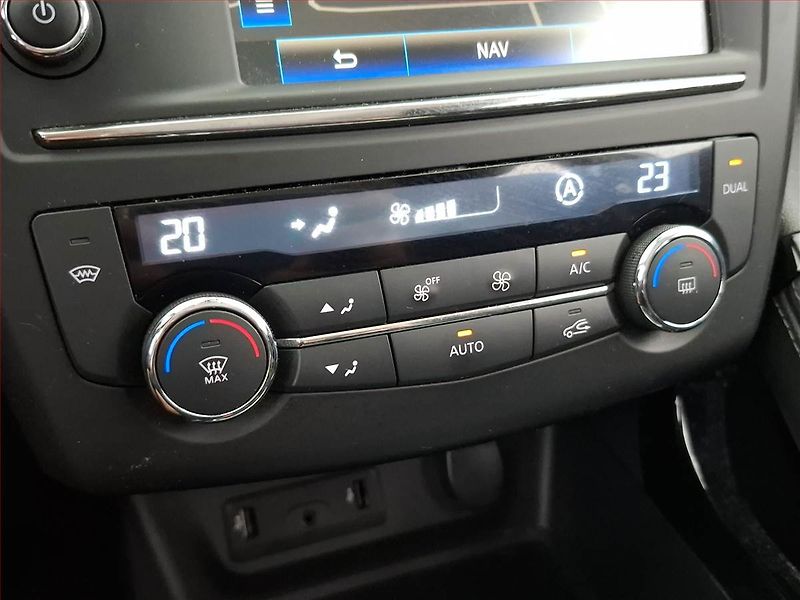 Renault Kadjar (2017) 1.2 TCe, ČR,1.maj, Serv.kniha - fotka 15 z 18