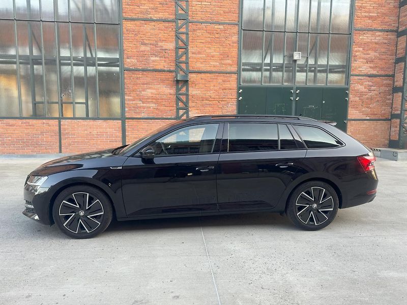 Škoda Superb (2024) Sportline 2,0 TDI 110 KW AUT - fotka 5 z 28