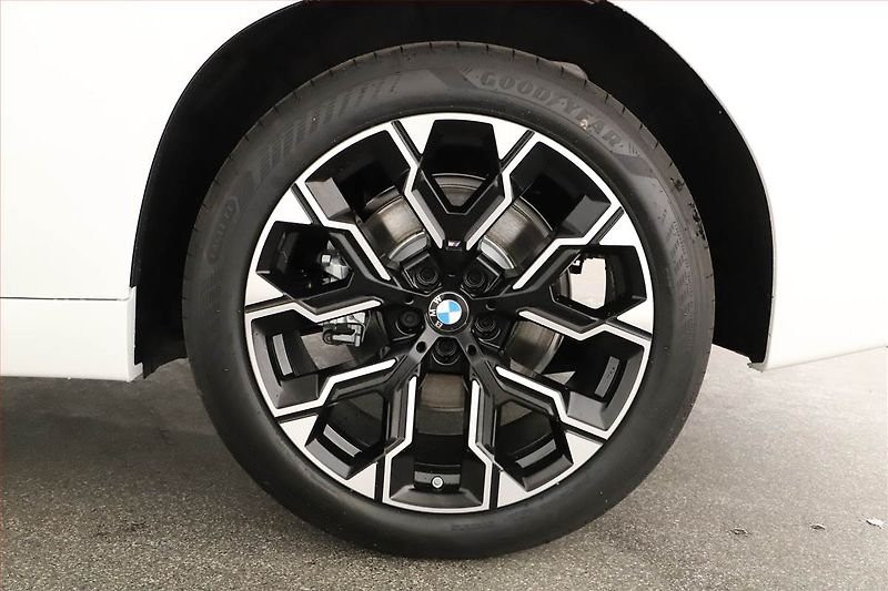 BMW X3 (2025) 20d xDrive - fotka 27 z 29