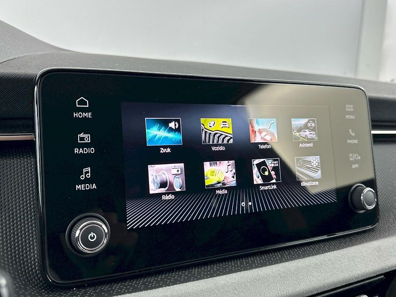 Škoda Kamiq (2025) DSG 1.0TSI 85kW Top Selection - fotka 21 z 32