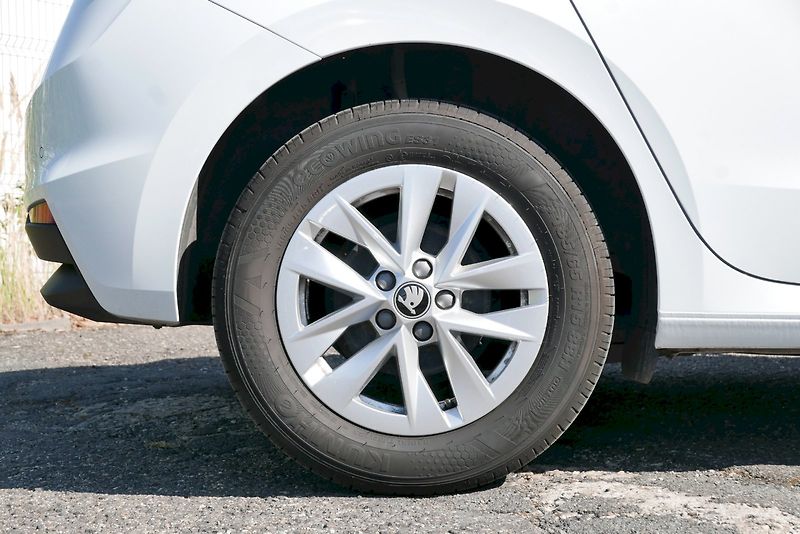 Škoda Fabia (2025) 1.0 TSI 70 kW M5° Top Selectio - fotka 25 z 28