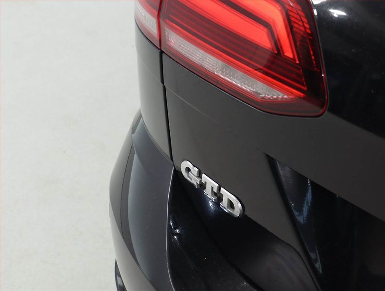 Volkswagen Golf (2017) 2.0 TDI GTD, Automat - fotka 18 z 25
