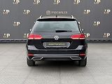 Volkswagen Golf (2017) 2.0TDi MAN Highline+, DPH, ACC - náhled 9