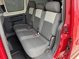Volkswagen Caddy 1,6 TDI MAXI 7míst Webasto - náhled 23