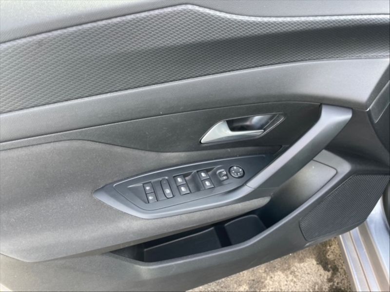 Peugeot 308 1,2 PT 130 Active Pack - fotka 11 z 11