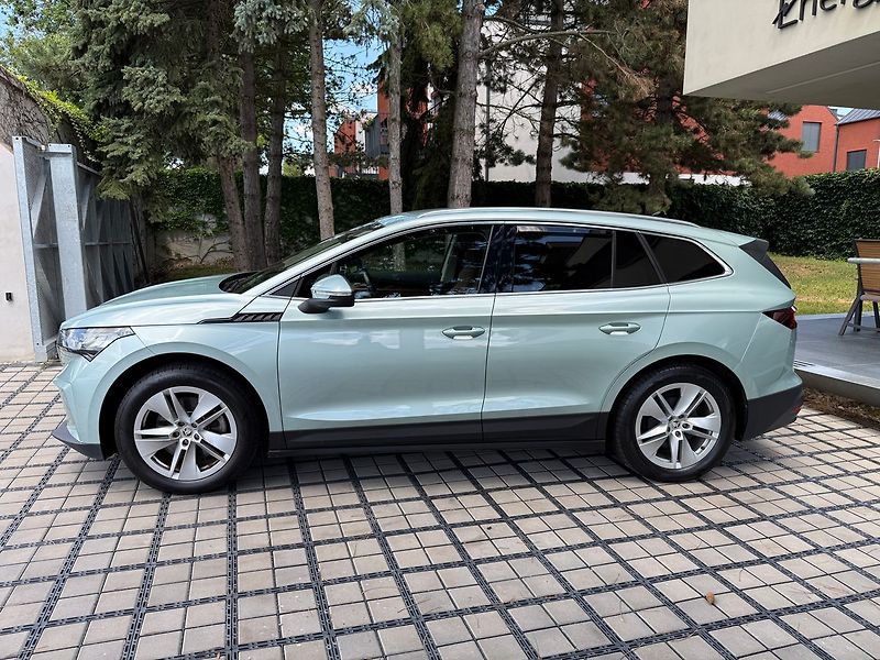 Škoda Enyaq 80 iV Kamera, 150 kW REZERVACE - fotka 3 z 36