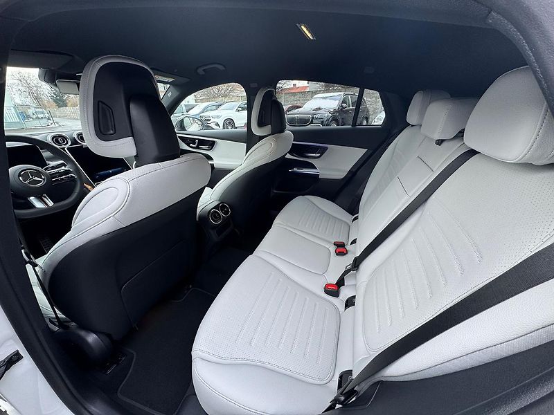 Mercedes-Benz GLC (2026) 220 d 4MATIC kupé - fotka 12 z 26