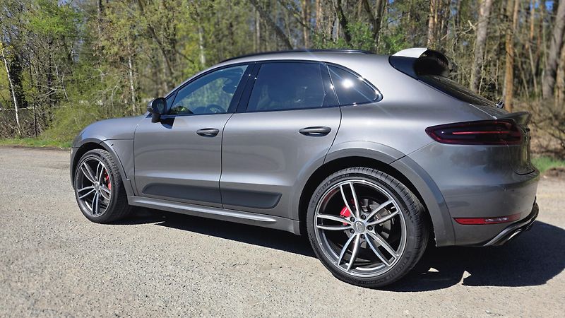 Porsche Macan (2018) GTS - fotka 2 z 11