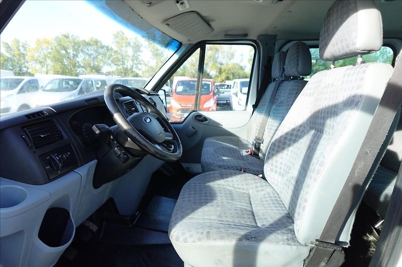 Ford Transit 2,2 TDCI  L1H1 9 MÍST BUS KLIM - fotka 16 z 29