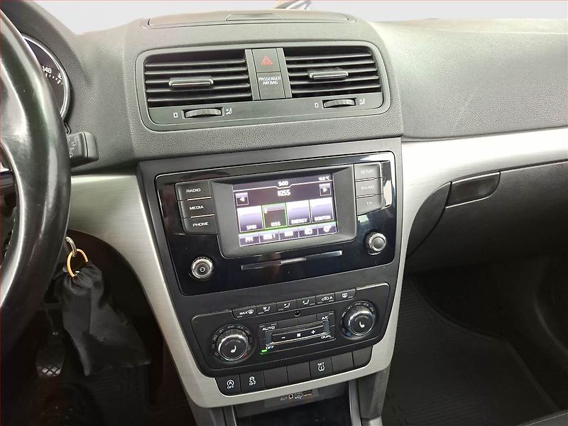 Škoda Yeti (2016) 1.2 TSI, Tempomat - fotka 12 z 14