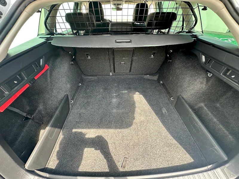 Škoda Octavia (2022) 2.0 TDI 110kW Style Combi - fotka 23 z 24